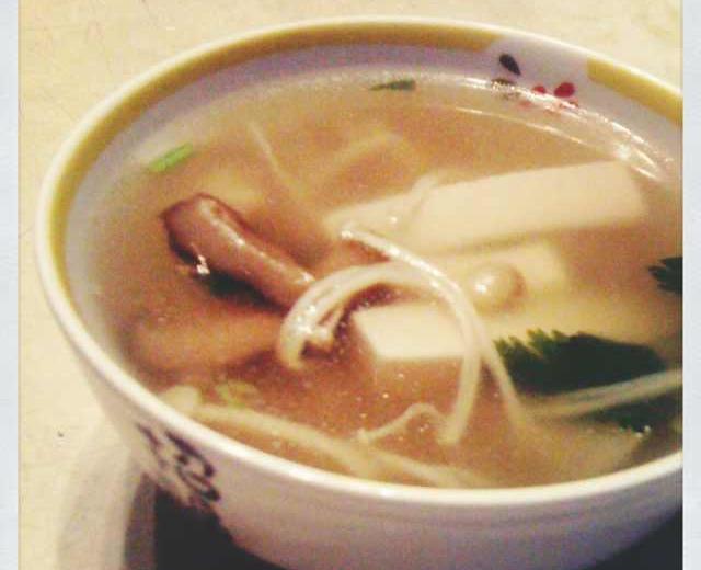 双菇豆腐汤的做法