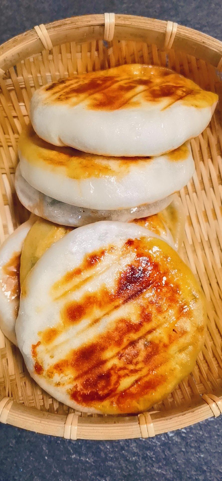 家常素三鲜馅饼 薄皮大馅 凉了也不硬 附细节视频详解