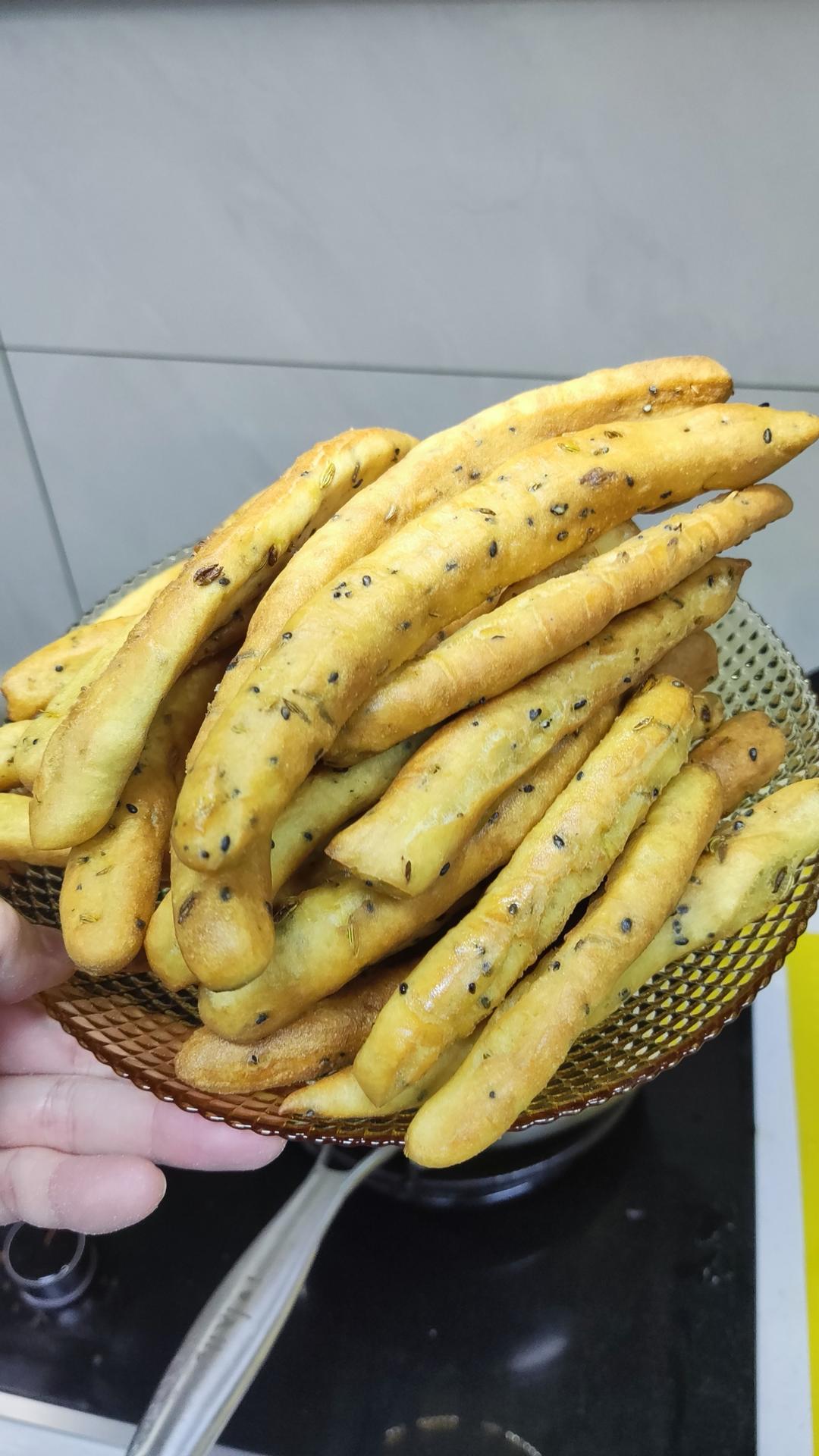 茴香小油条