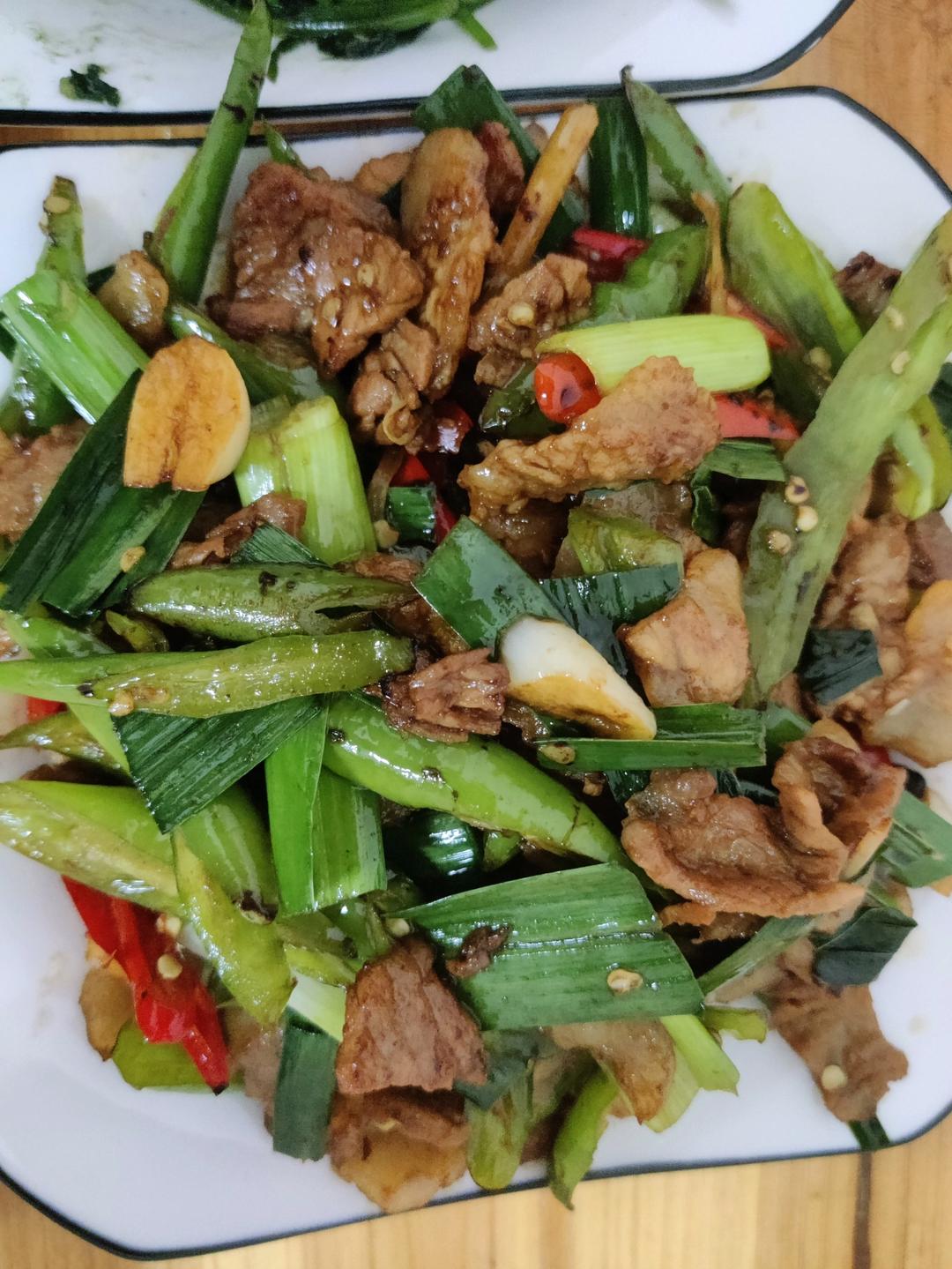 厨师长教你：“小炒肉”的家常做法，家常味很浓郁，先收藏起来