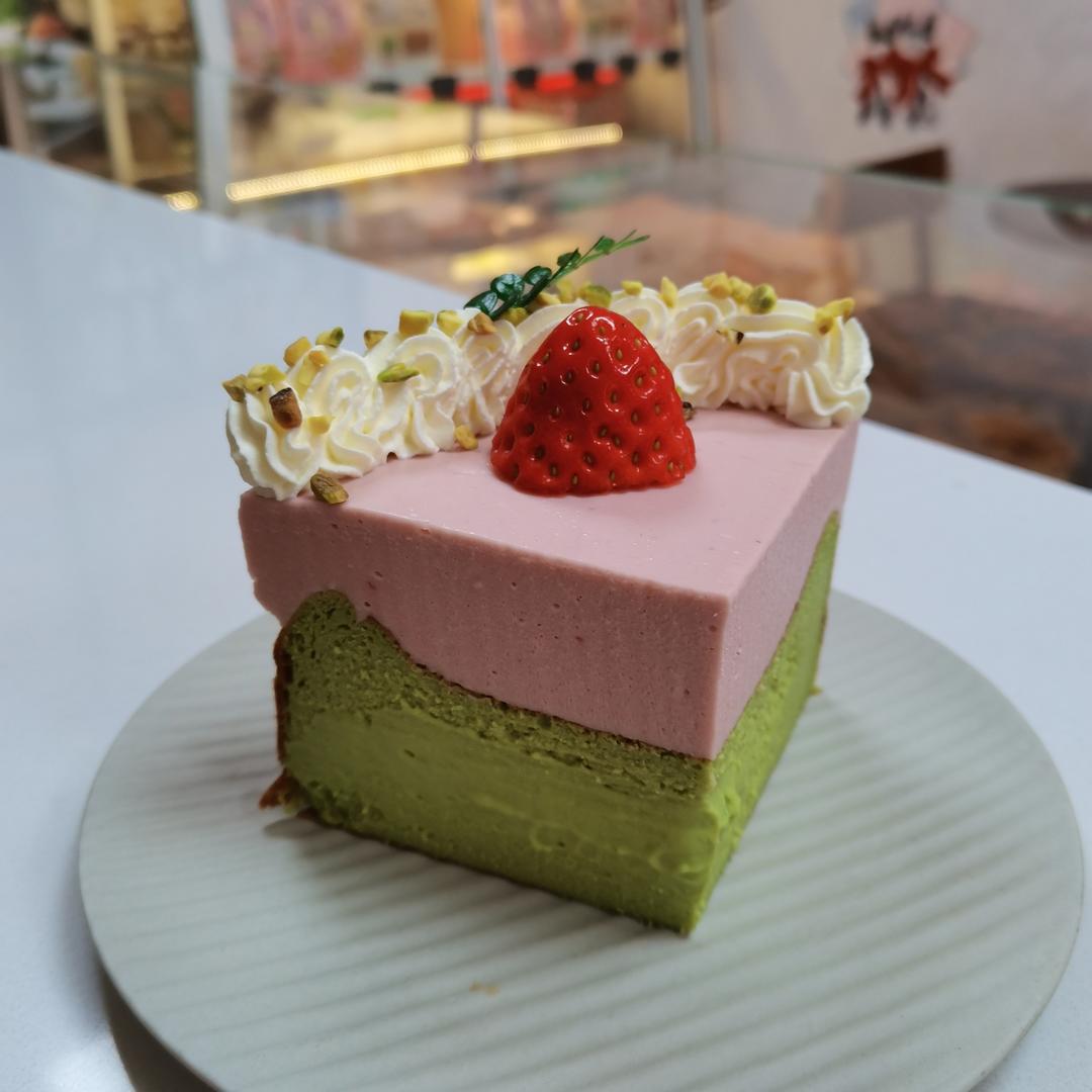 树莓开心果巴斯克🍰/芝士蛋糕