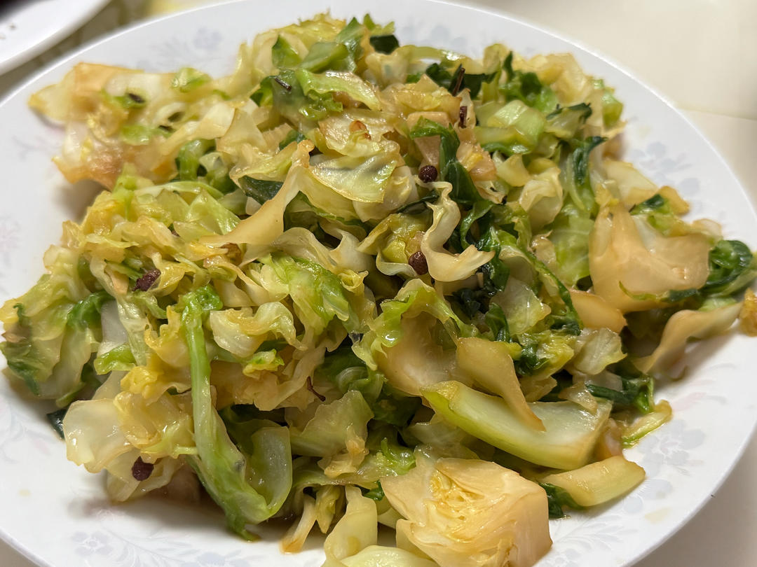 包菜炒肉