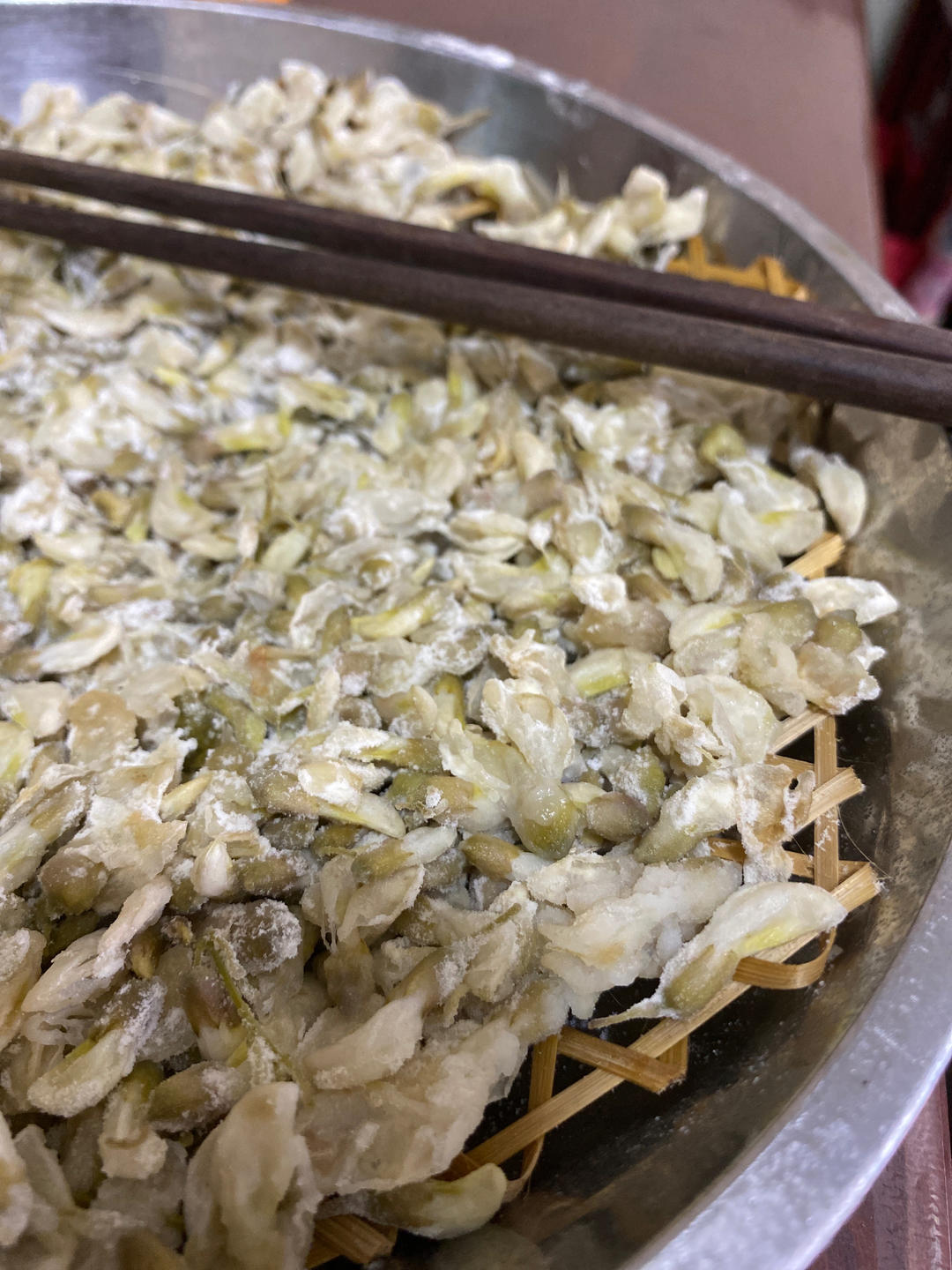 春天必吃的槐花麦饭🔥春天的味道