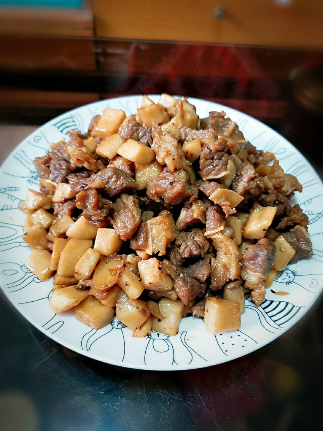 黑椒牛肉炒杏鲍菇