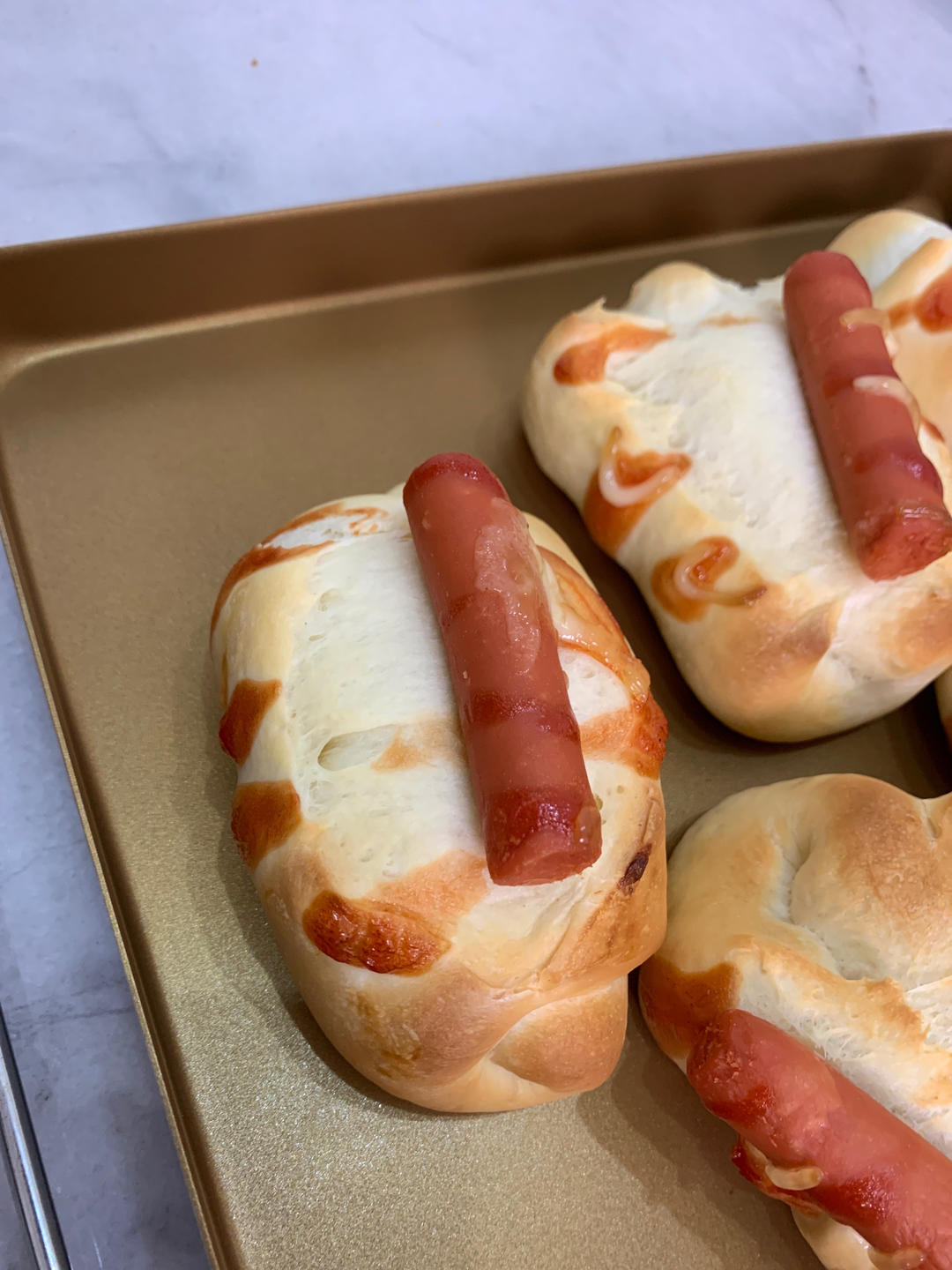 软fufu的经典肉松肠仔包