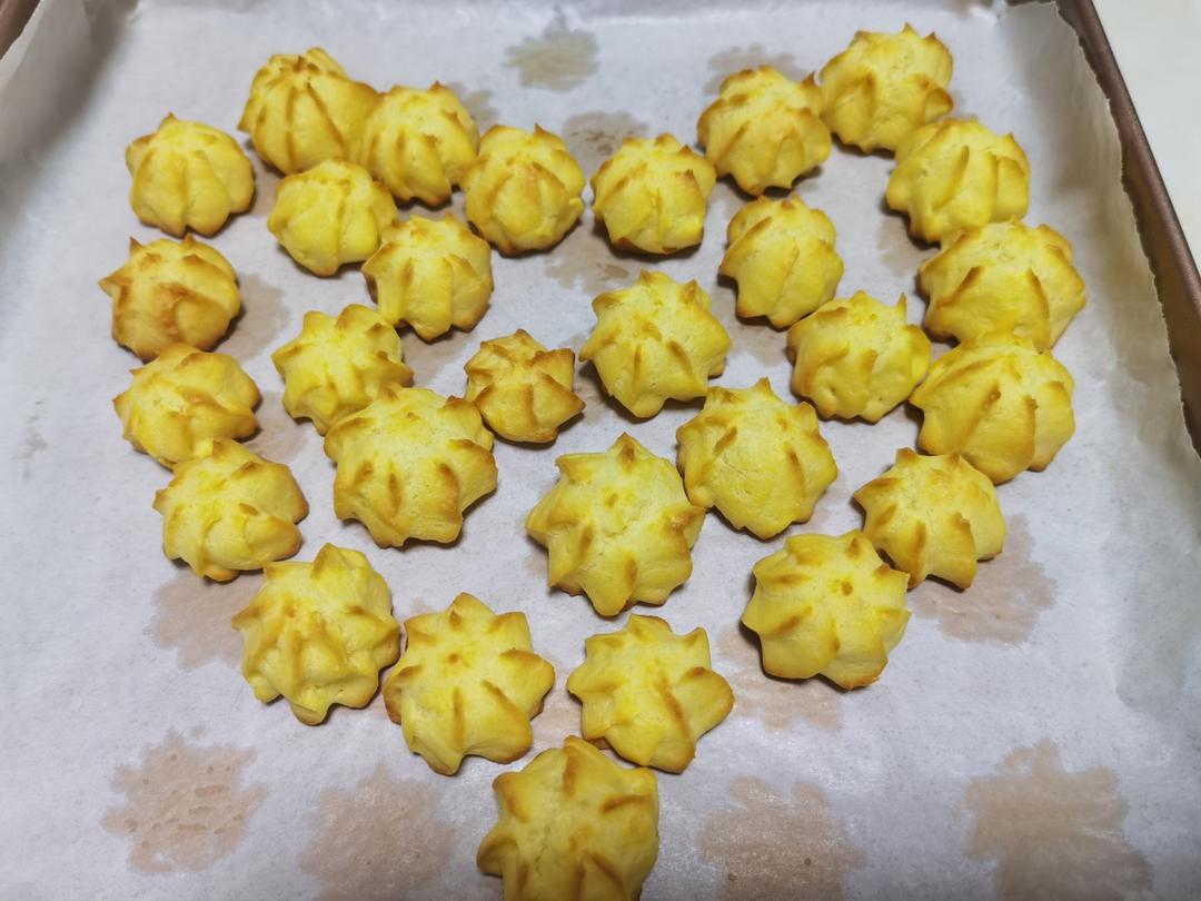 简单易成功的奶油小泡芙做法