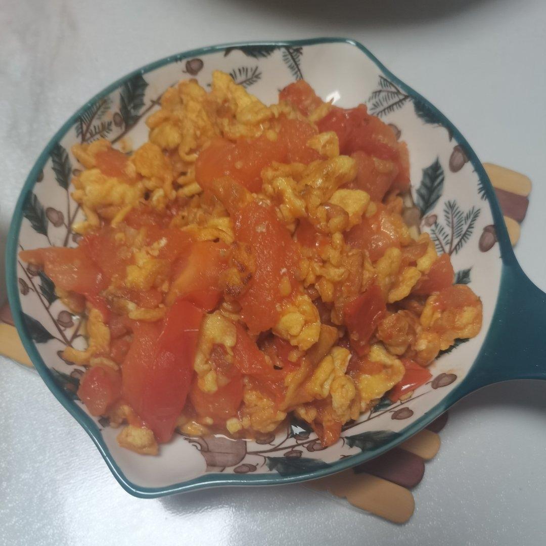 厨师长教你：“番茄炒鸡蛋”的家常做法，一看就会