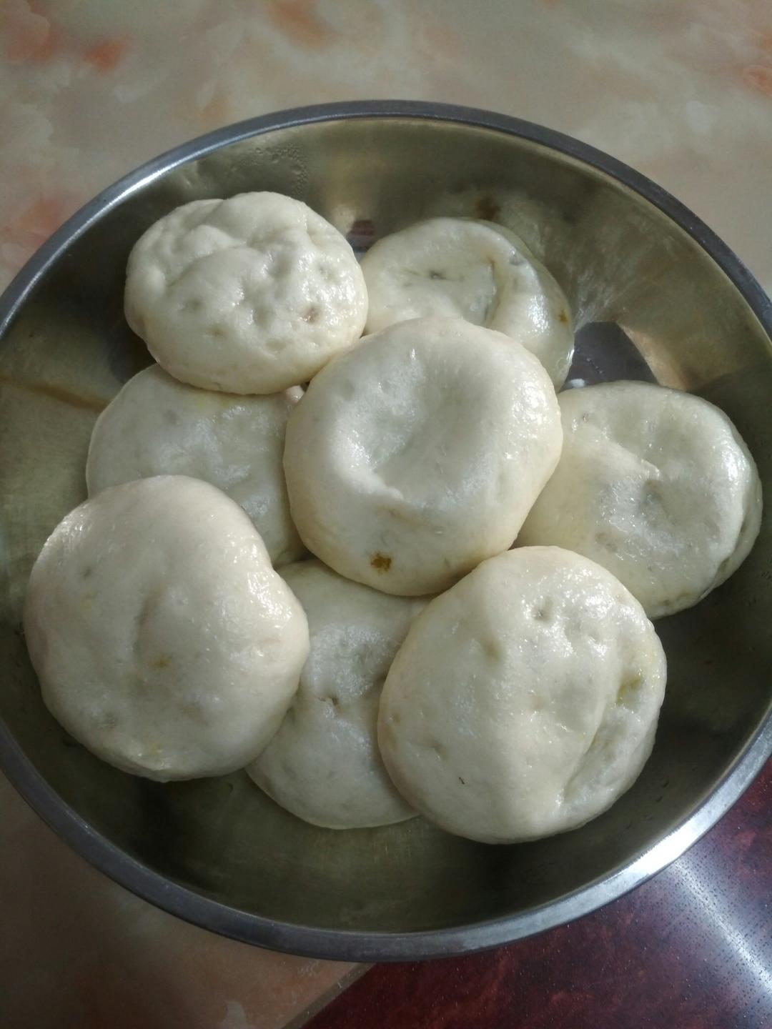 胡萝卜木耳鸡蛋素包子