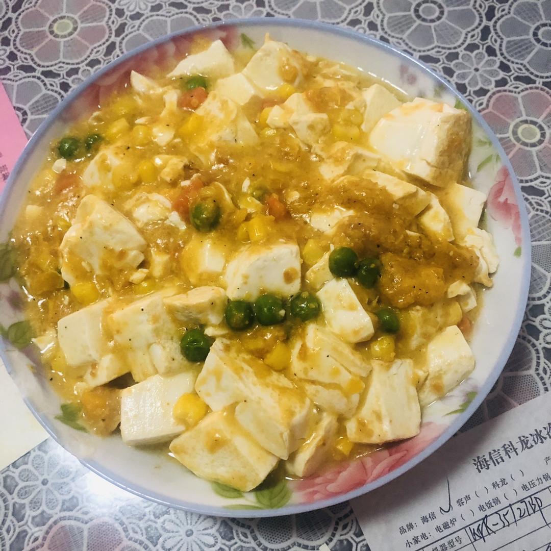 咸鸭蛋黄做的蟹黄豆腐