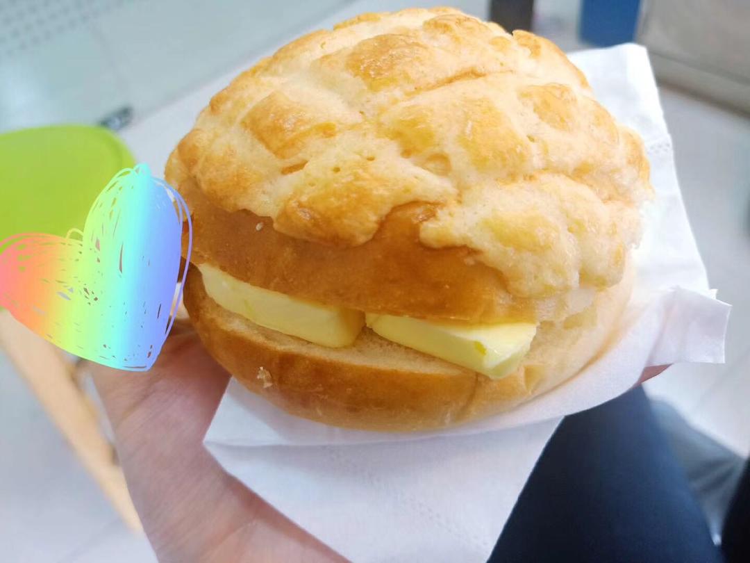 冰火菠萝油 | 十秒内夹上黄油才是正宗