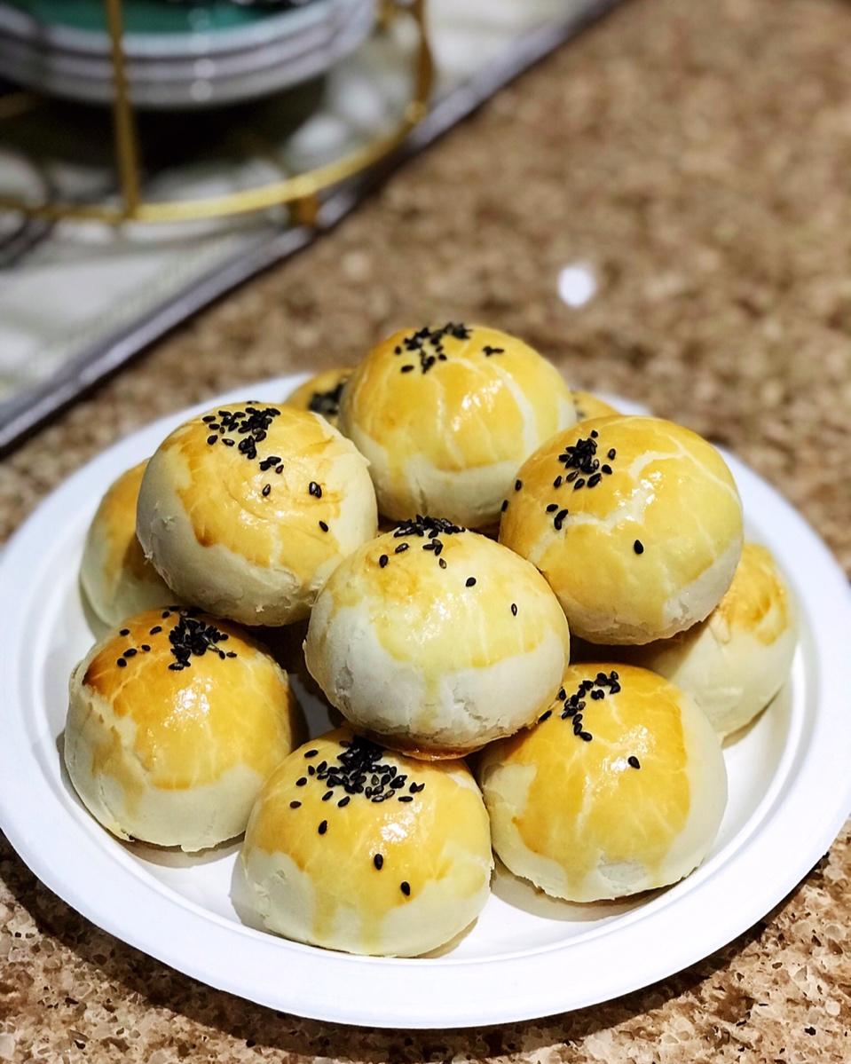 蛋黄酥