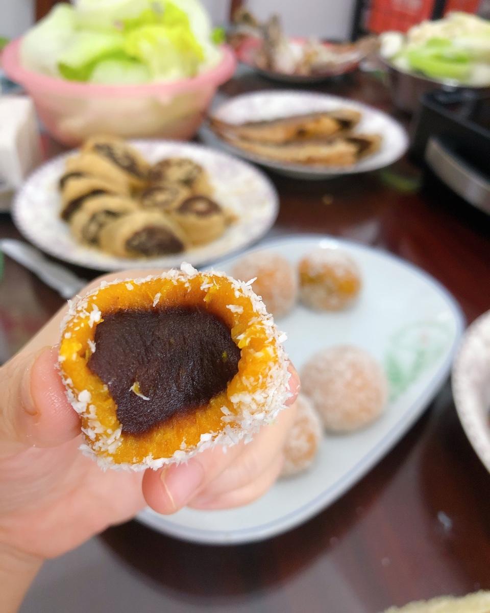 简易版巨好吃的南瓜豆沙糯米糍