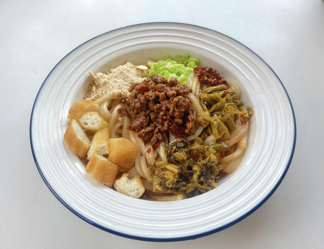 焖肉卤面/米线/饵丝