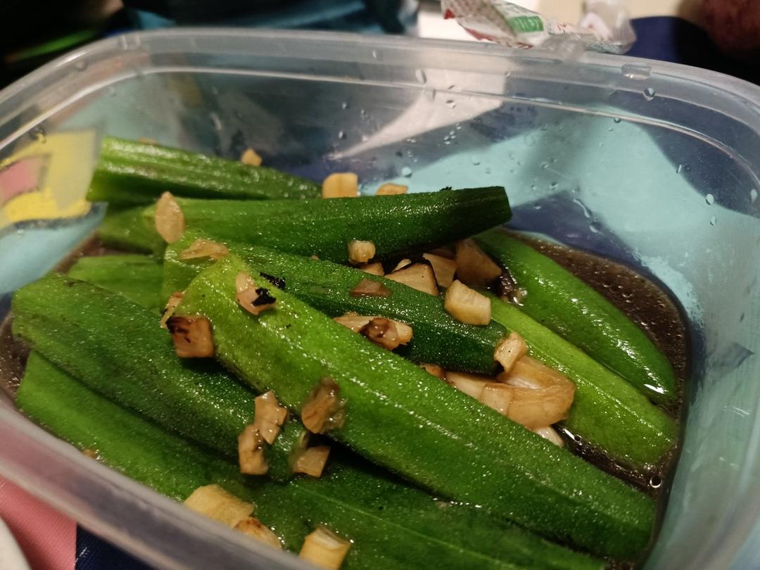 蒜蓉秋葵