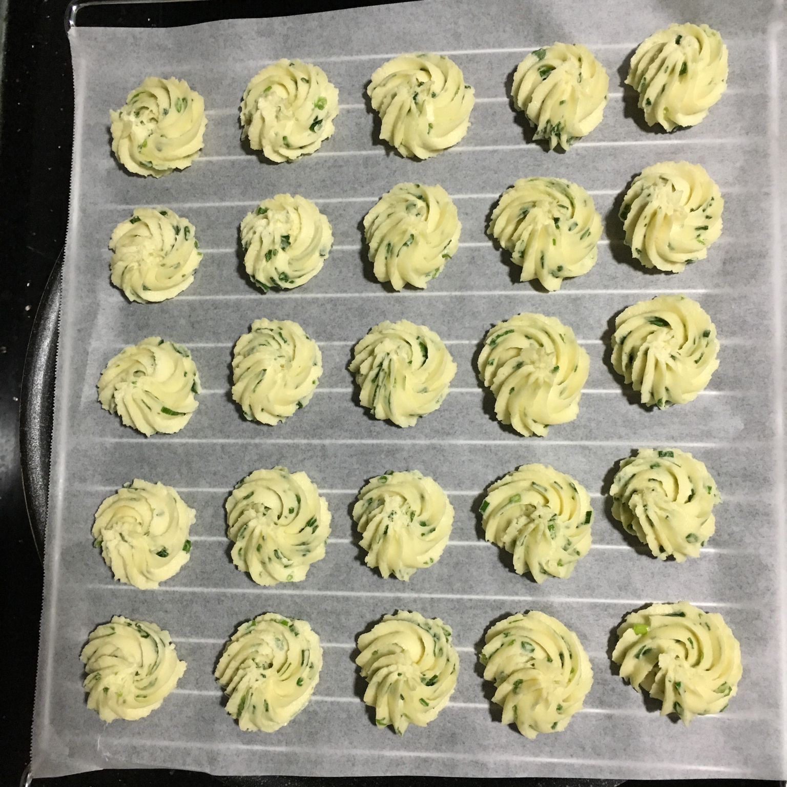 葱香曲奇——酥脆的咸味饼干