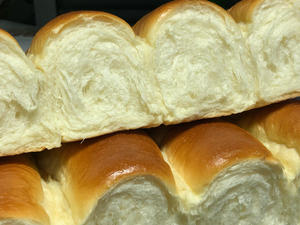 香甜柔软奶香四溢的液种法老面包的做法 步骤26