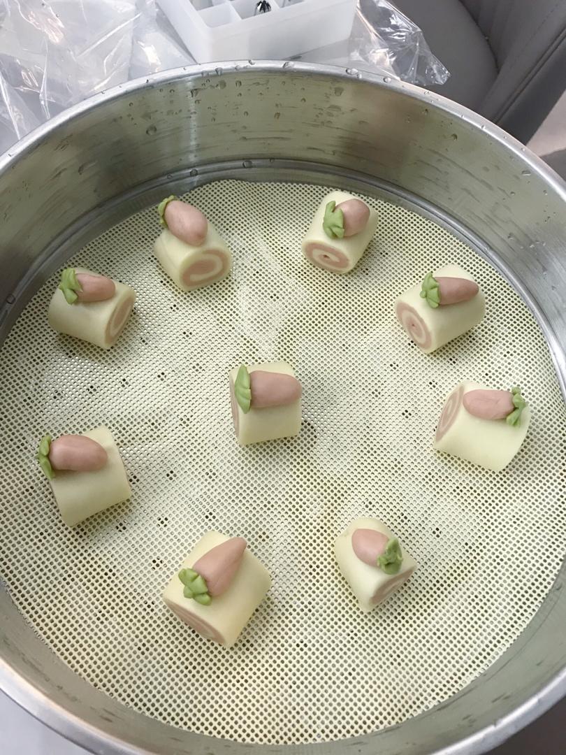 小草莓馒头：可爱到犯规哟