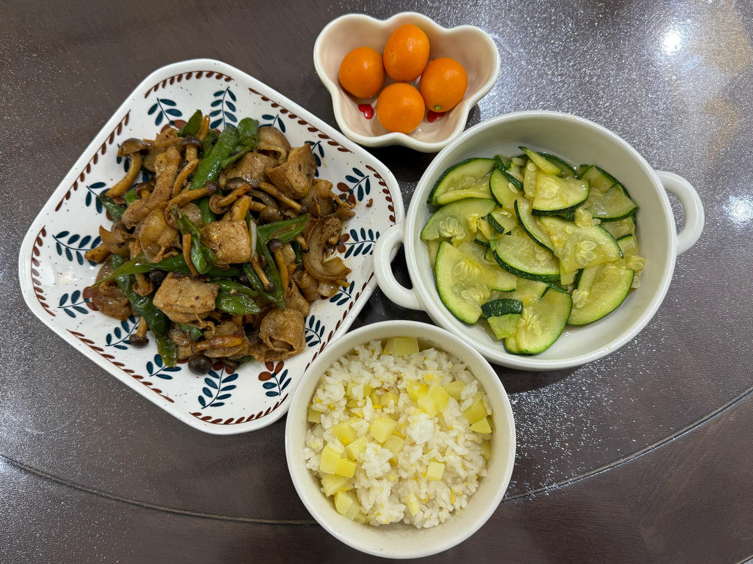 无敌下饭的四川小炒（家庭自制版）｜回锅肉