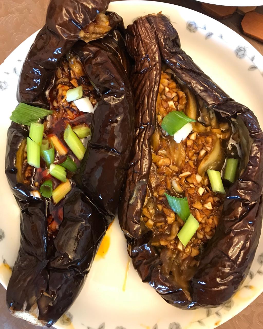 CC招牌菜销魂烤茄子，百吃不厌！