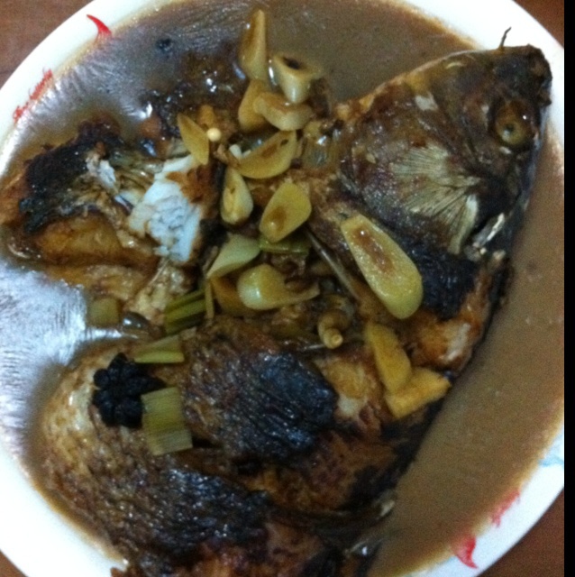 红烧鲤鱼