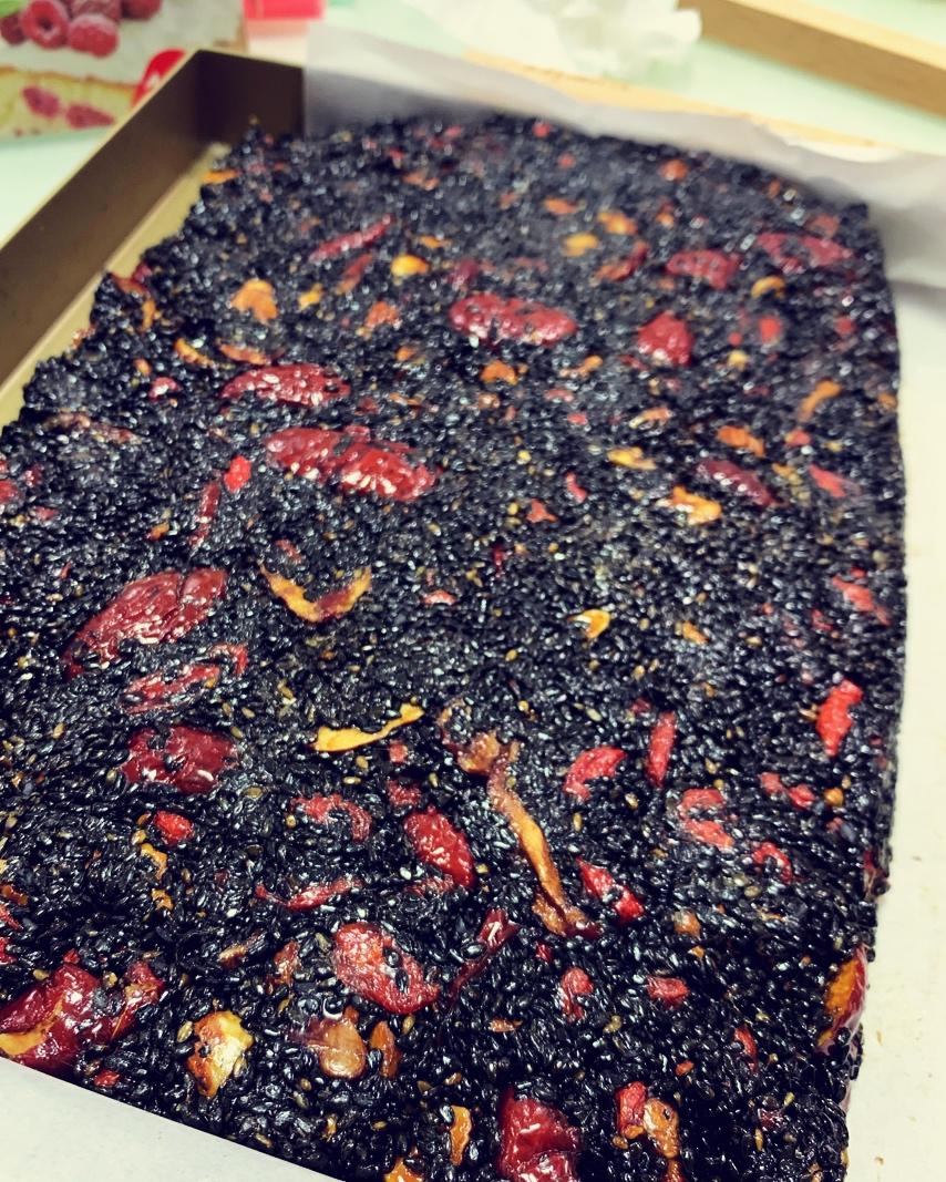 阿胶糕（固元膏）