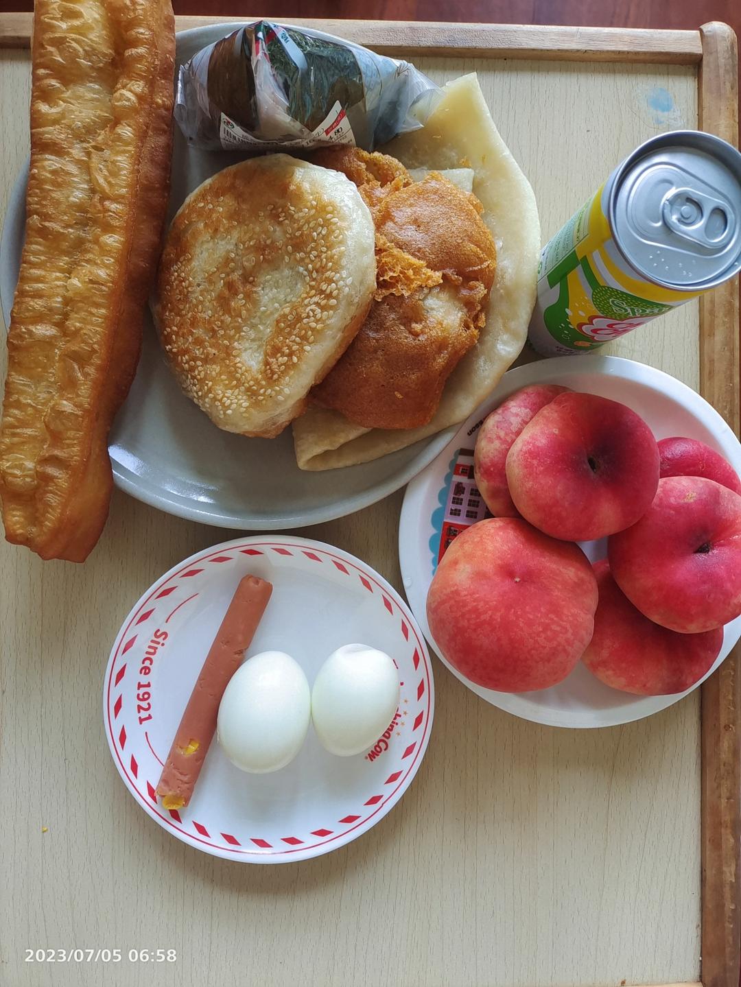 早餐•2023年7月5日