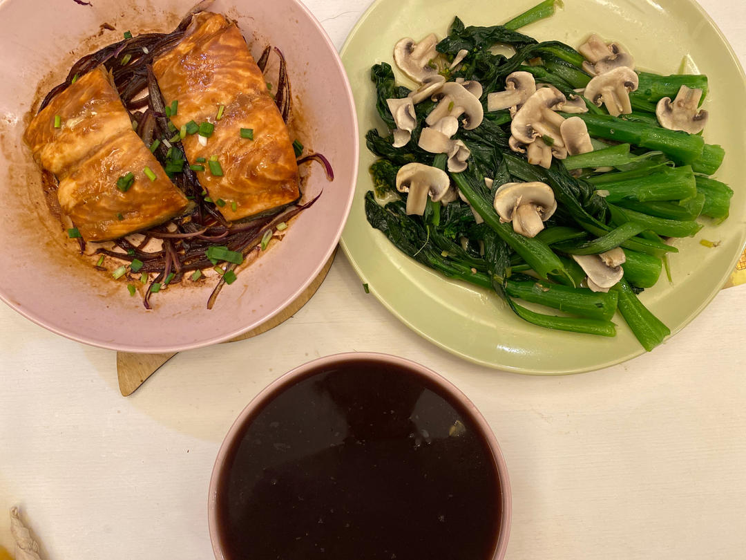 橄榄油口蘑小油菜