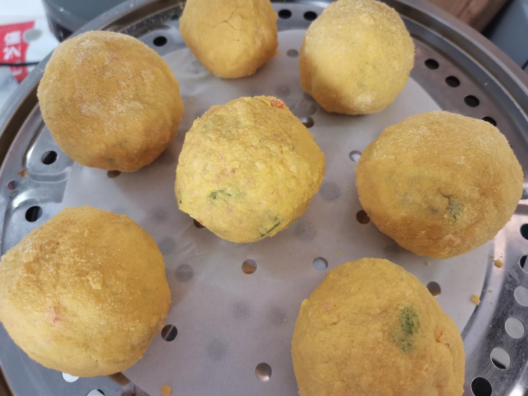 （减脂）玉米面菜团子