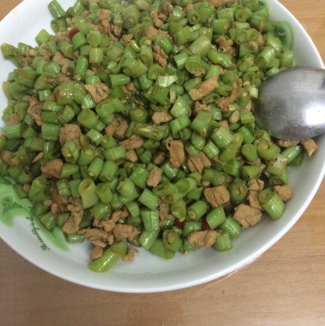肉沫豆角下饭菜