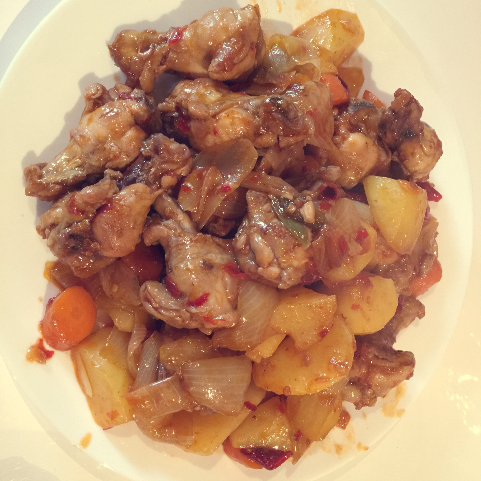 土豆炖鸡腿 家庭版