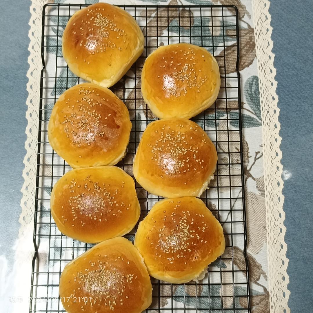 椰蓉奶香小餐包