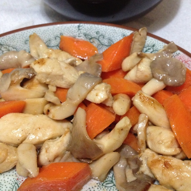鸡肉杏鲍菇盐煮