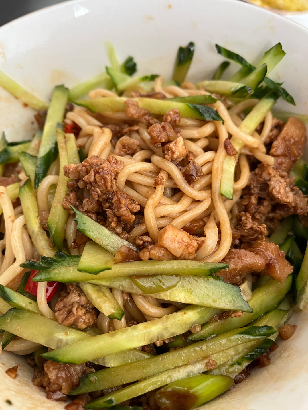 十分钟做好一盘肉酱拌面，太好吃了😋