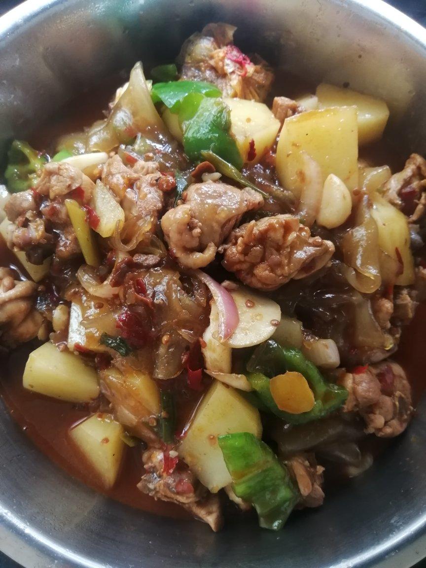 大盘鸡🐔                                 每一步都超仔细