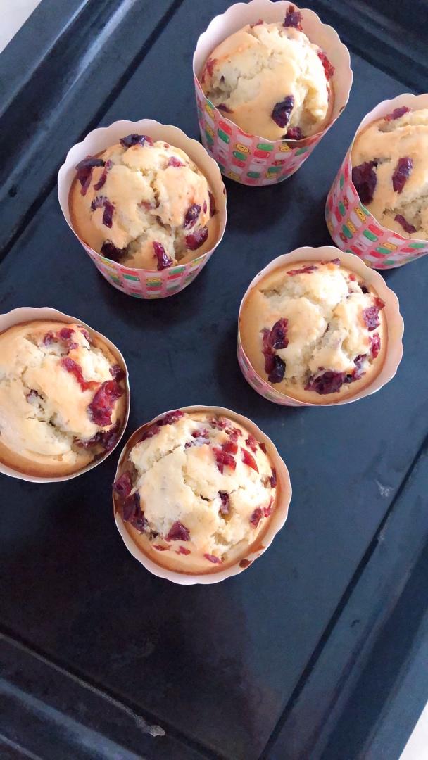 少女心的香蕉蔓越莓玛芬