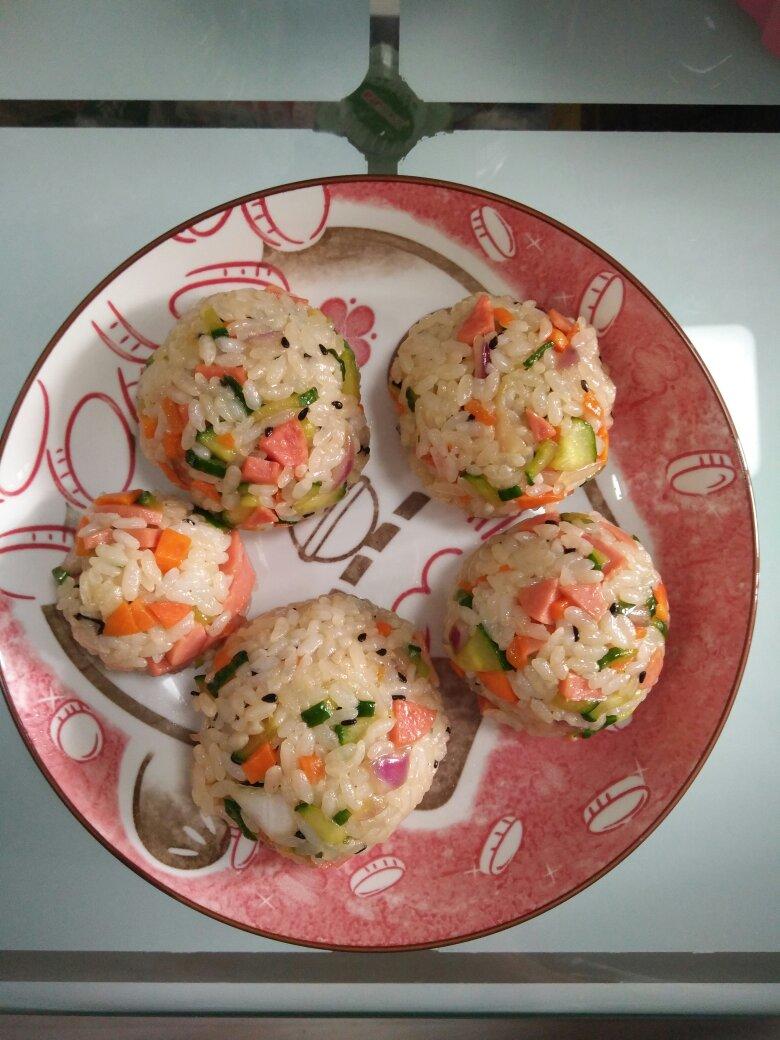 心情饭团