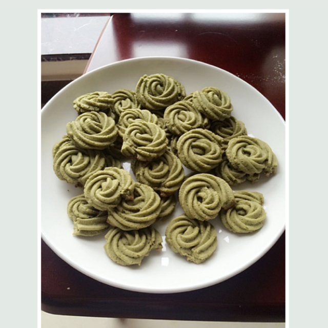 多种口味曲奇（香草、巧克力、抹茶）