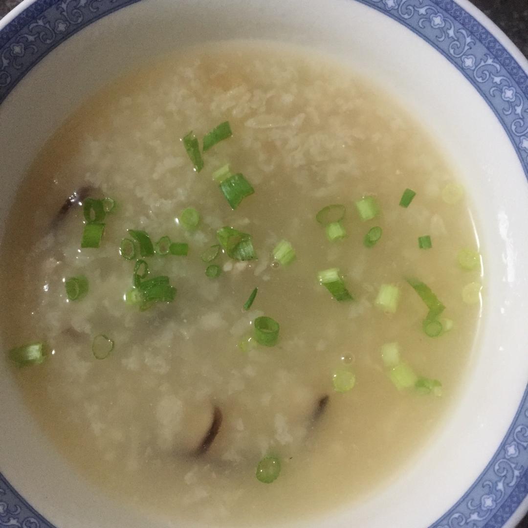 香菇鸡肉粥