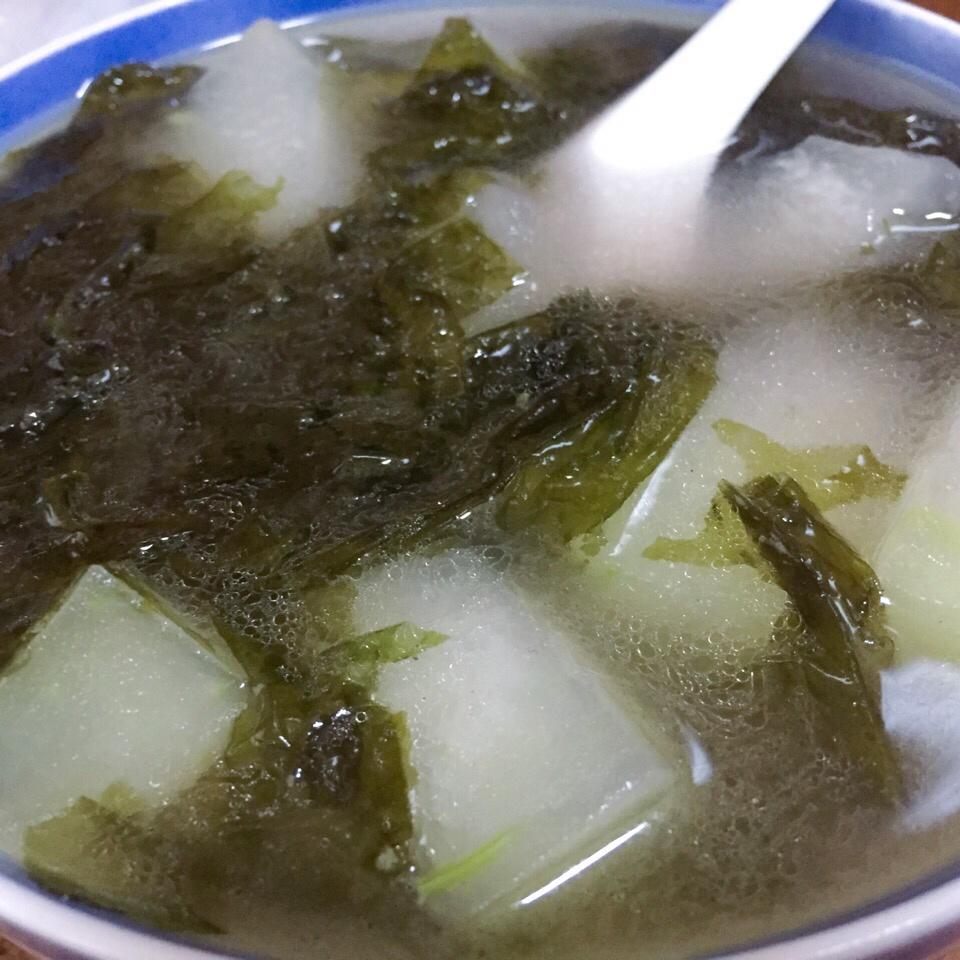 millyllw做的虾皮紫菜冬瓜汤
