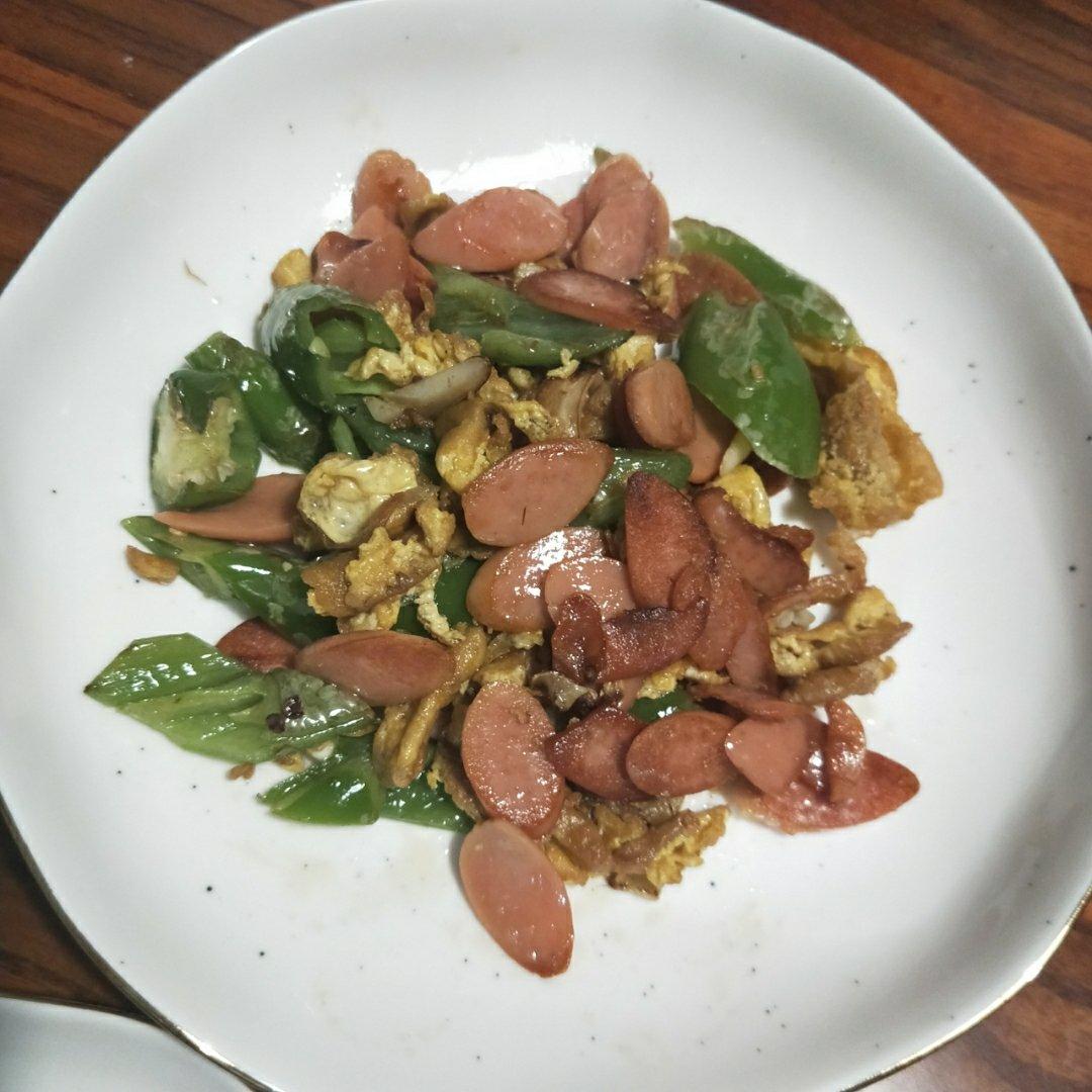 青椒炒鸡蛋火腿肠
