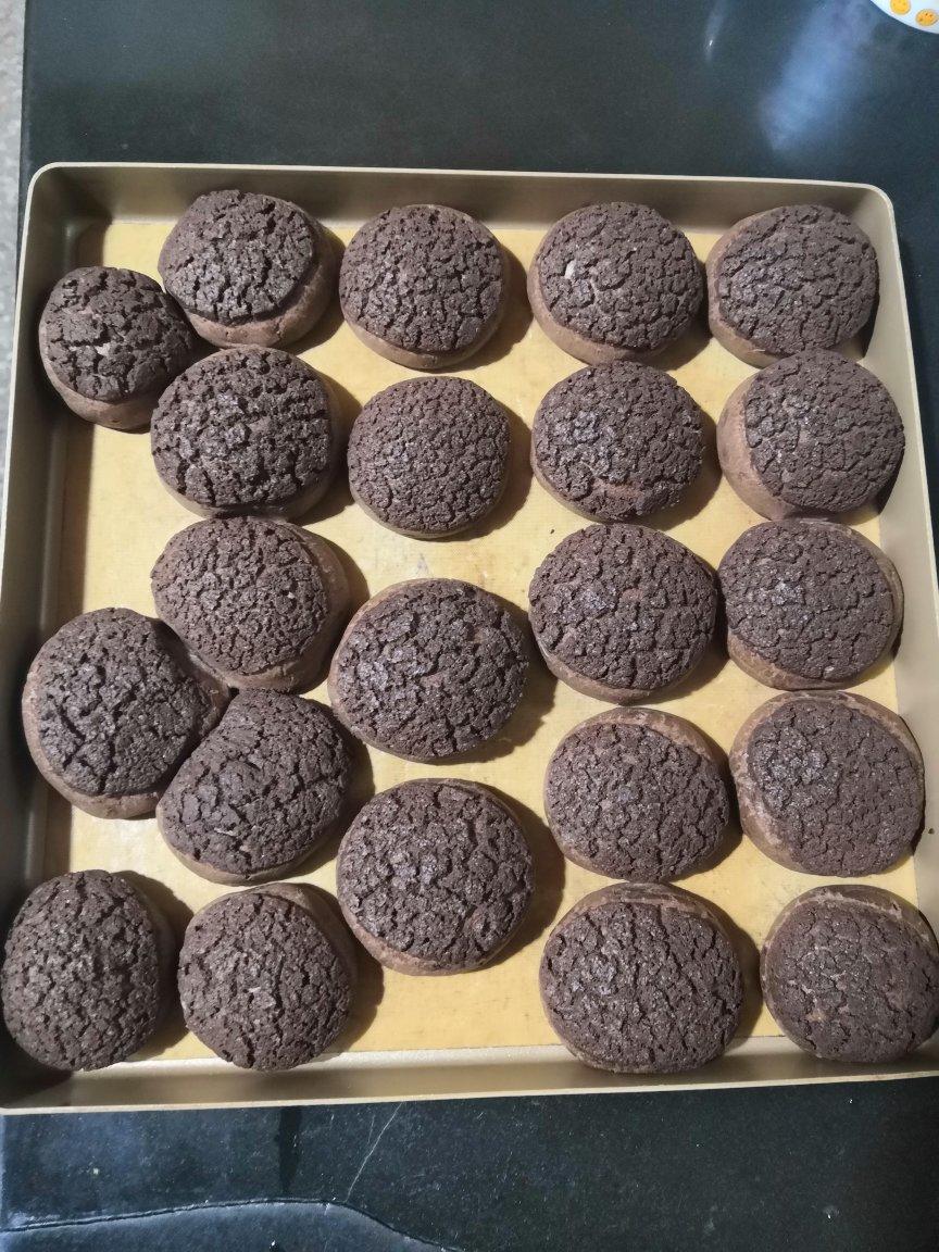 巧克力酥皮泡芙Chocolate Puff