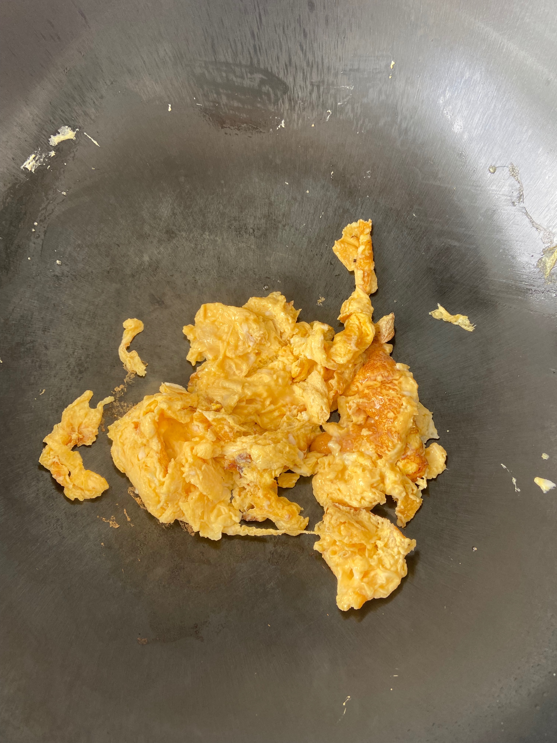 鸡蛋炒香干的做法 步骤3