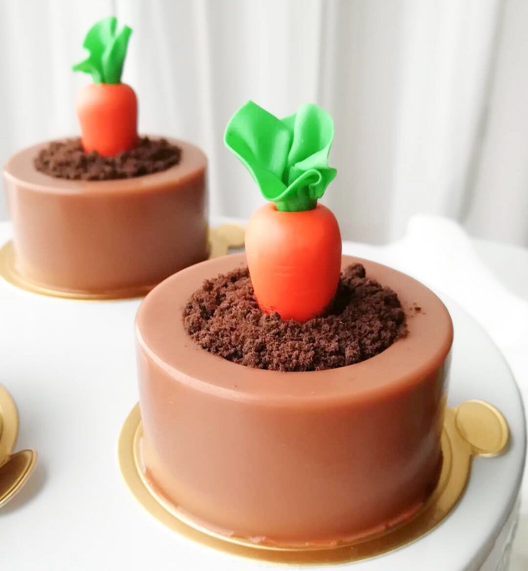 可爱的胡萝卜盆栽蛋糕杯子<堡尔美克模具>的做法