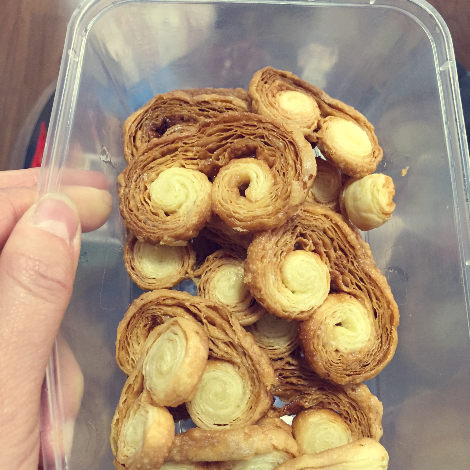 基础千层酥皮做法--附果酱酥、风车酥、蝴蝶酥和羊角酥整形