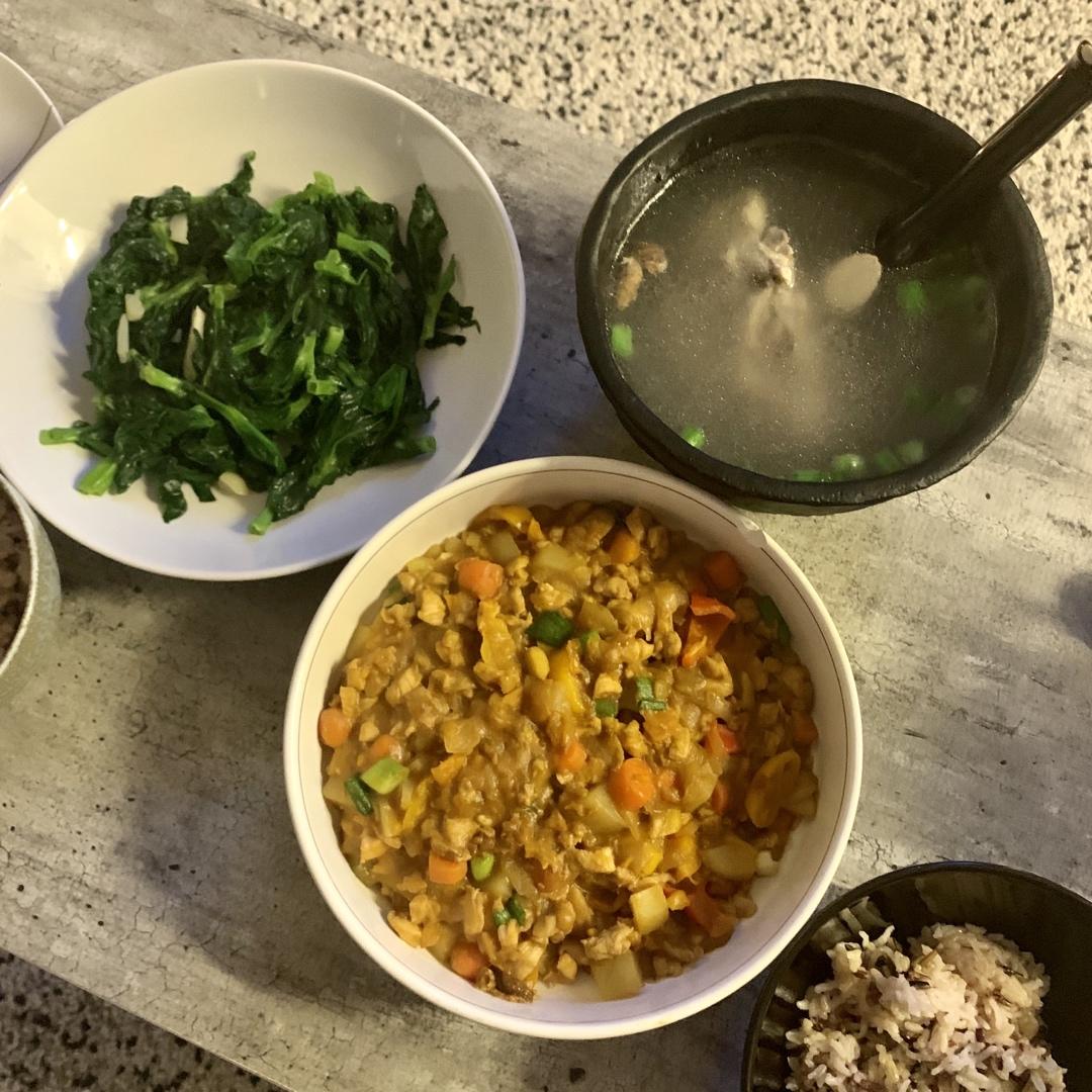 土豆咖喱鸡肉