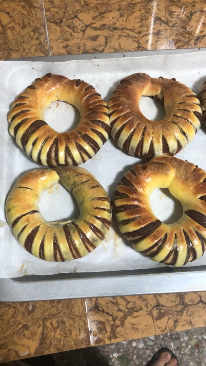 童年的记忆～豆沙面包圈烤箱版 简单易做新手必成功！