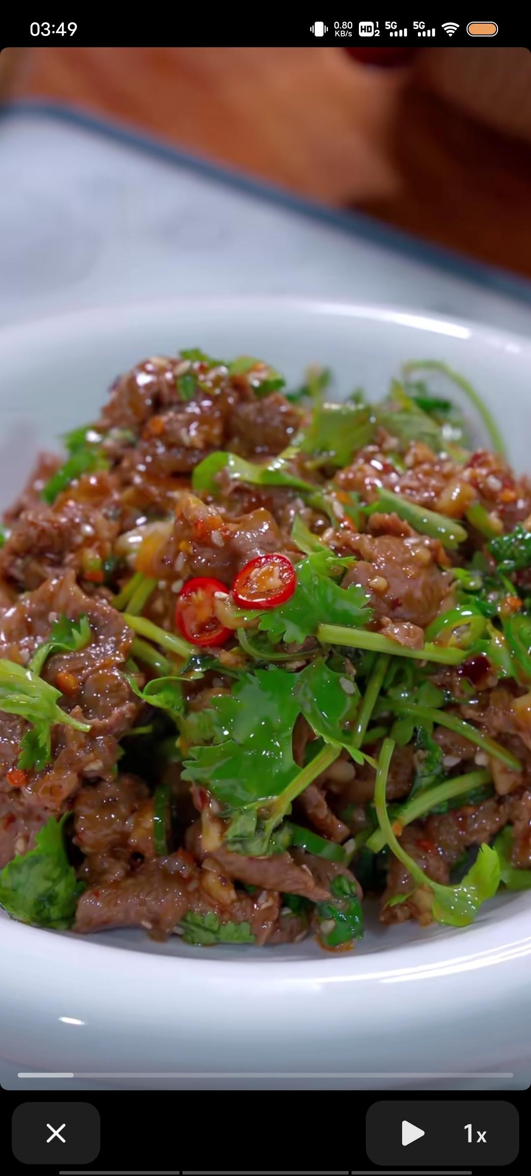 凉拌香菜牛肉