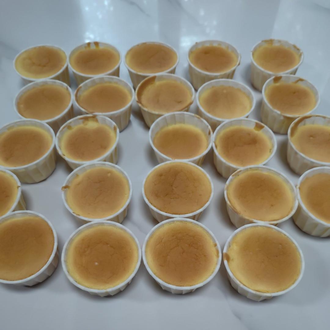 不塌陷不开裂不缩腰杯子蛋糕分享