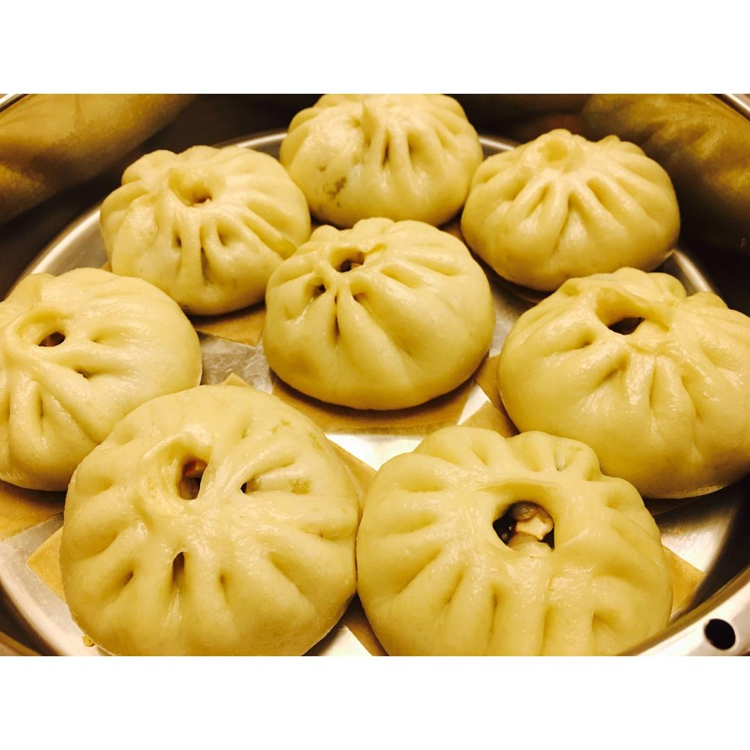 6998_5w0g做的节省一半时间的大包子(另付翠绿菜包子,肉包子,腹黑包子