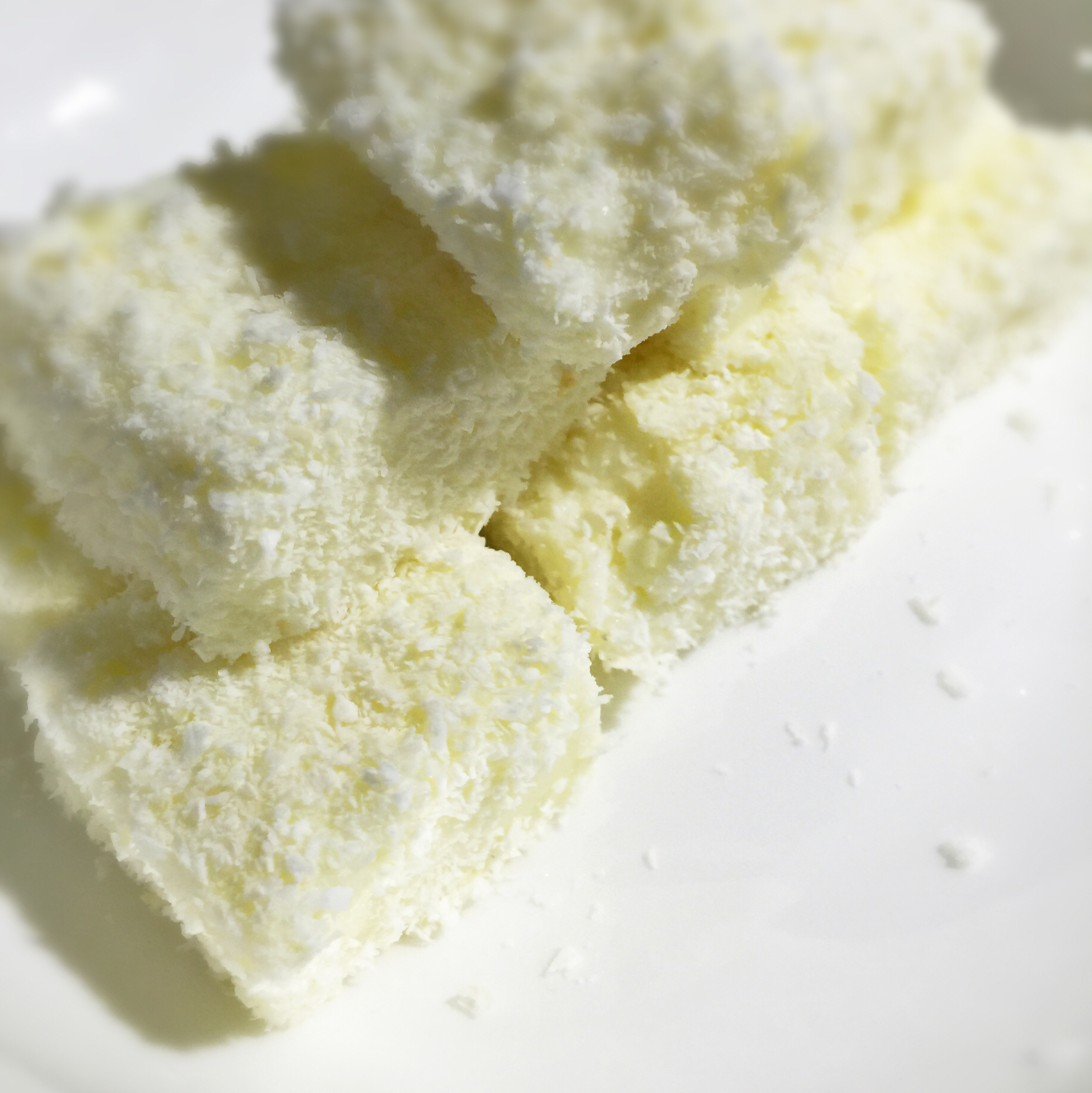 完胜85度C牛奶椰丝小方